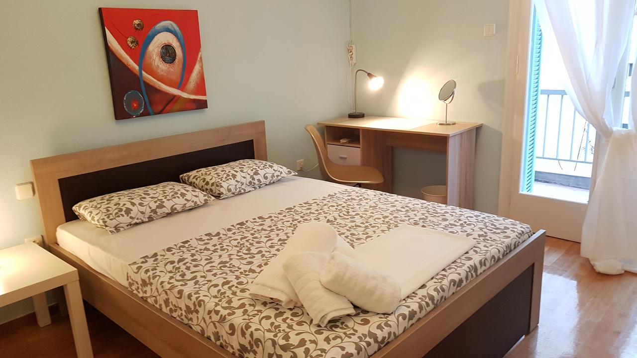 Menta Errathens Apartment - Athens Center, 5 Bd, 2 Bath Dış mekan fotoğraf