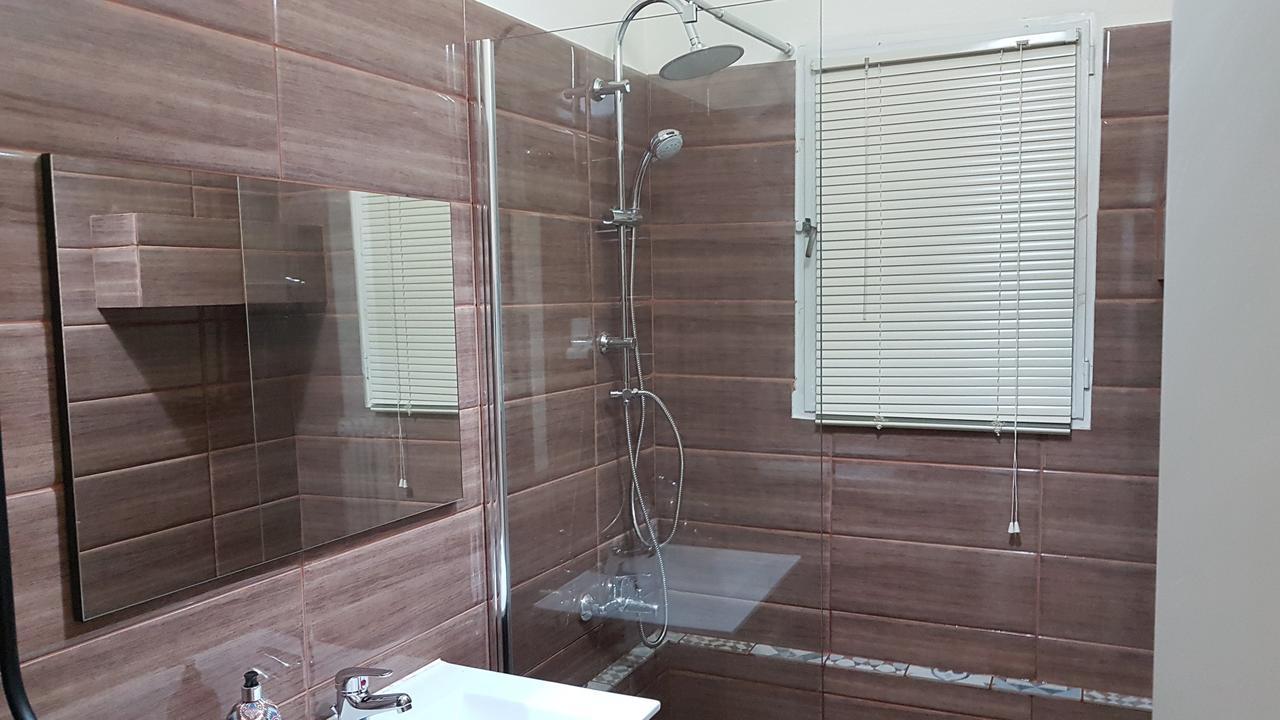 Menta Errathens Apartment - Athens Center, 5 Bd, 2 Bath Dış mekan fotoğraf